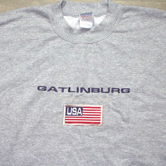 Vintage Gatlinburg Tennessee Sweatshirt Men's Large Gray Sweater USA Made - Picture 2 of 3